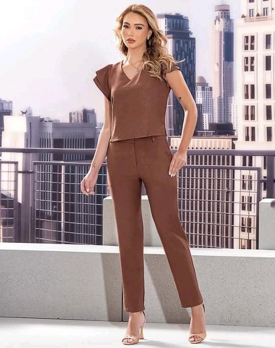 Conjunto calça blusa det manga